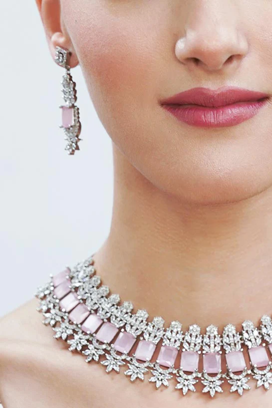 Feminine Touch Necklace Set - Image 4